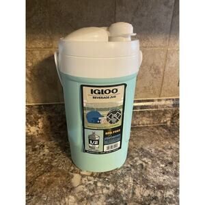 IGLOO 1/2 Gallon Sport Beverage Jug New